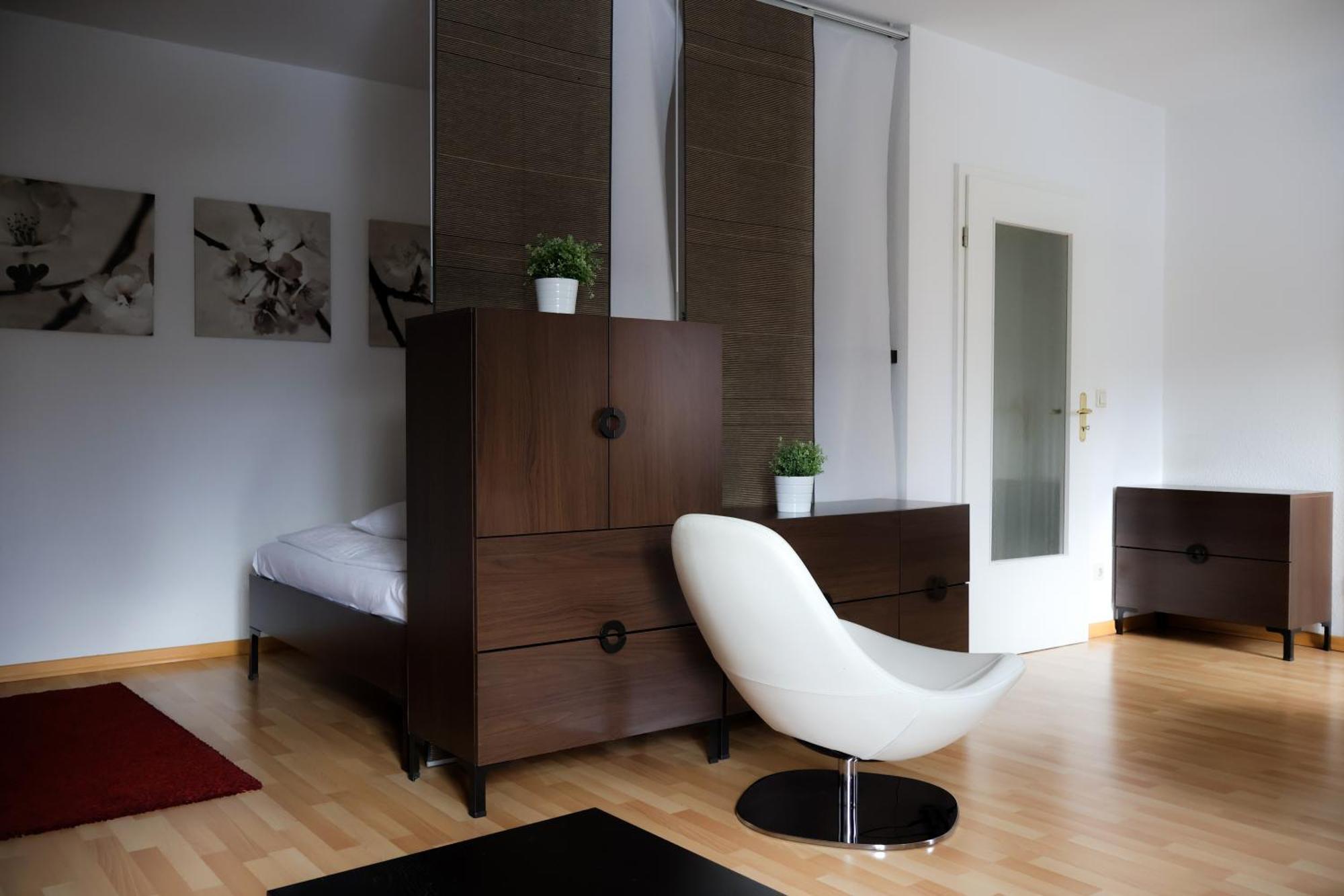 Alexxanders Apartments & Studios Chemnitz Quarto foto